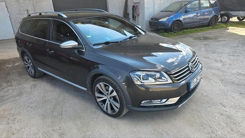 Gebraucht VW Passat Alltrack 170 PS (125 kW) 2012 Braun Kombi