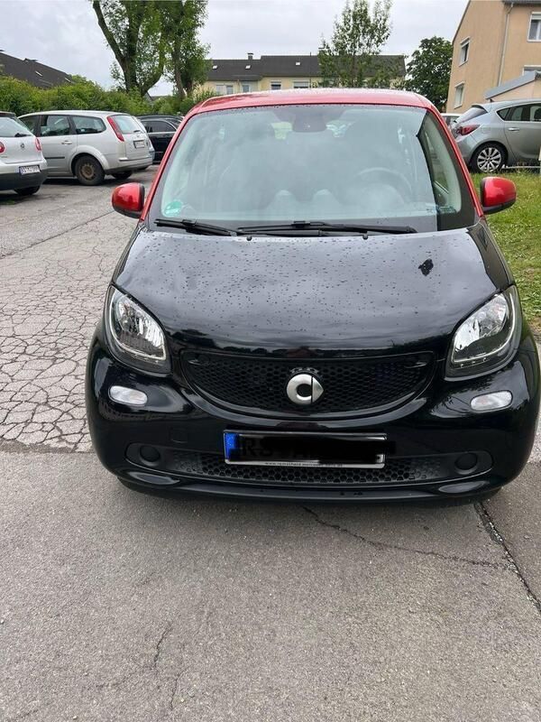 Schwarz Gebraucht 2018 Smart ForFour Passion Kleinwagen | 10.900 € (Etwas zu teuer) - Bild 1/4