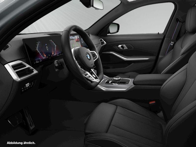 Neu BMW 320 M Sport 190 PS (139 kW) 2026 Skyscraper grau metallic Kombi