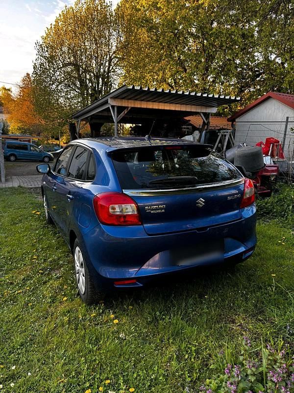 Gebraucht Suzuki Baleno 90 PS (66 kW) 2018 Blau Kleinwagen