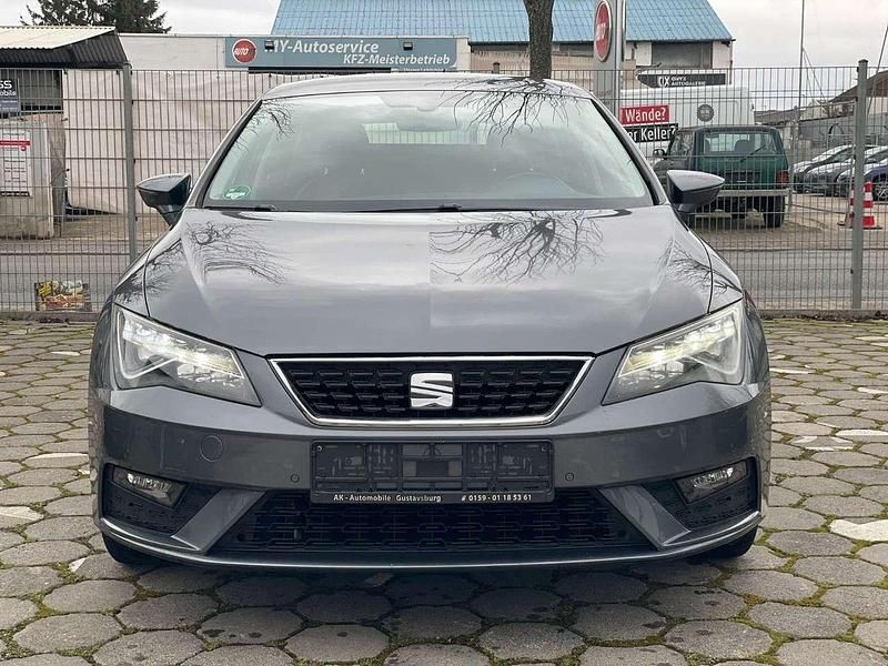 Gebraucht Seat Leon Style 116 PS (85 kW) 2018 Grau Limousine