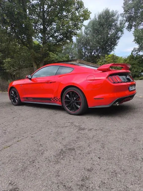 Gebraucht Ford Mustang 317 PS (233 kW) 2015 Rot Coupé