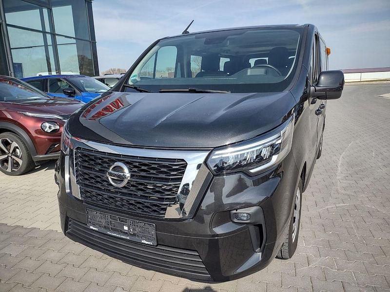 Gebraucht Nissan Primastar Acenta 150 PS (110 kW) 2023 Midnight black (metallic) Van / Kleinbus