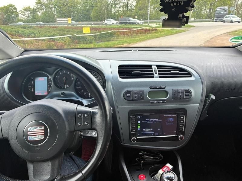 Second-hand Seat Leon 196 CP (144 kW) 2006 Negru Hatchback