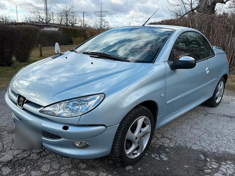 Gebraucht Peugeot 206 CC 108 PS (79 kW) 2002 Cabrio