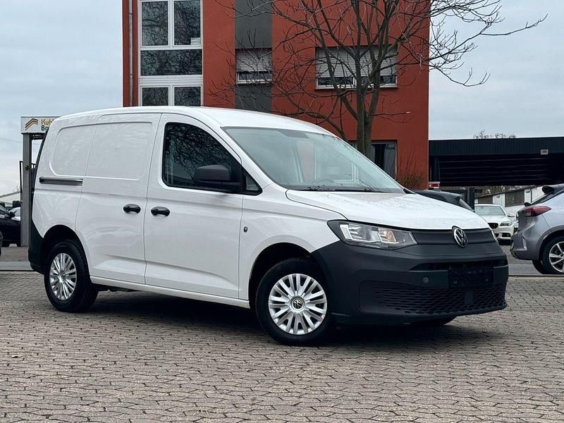 Gebraucht VW Caddy 75 PS (55 kW) 2022 Weiß Van / Kleinbus