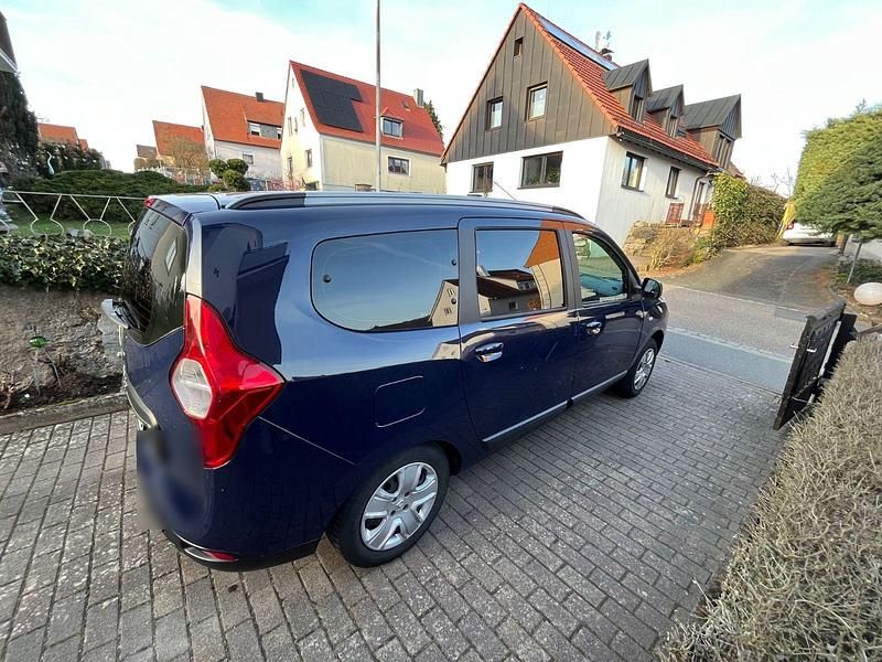Gebraucht Dacia Lodgy Acces 102 PS (75 kW) 2017 Van / Kleinbus