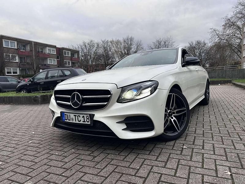 Gebraucht Mercedes E350 AMG line 258 PS (189 kW) 2016 Limousine
