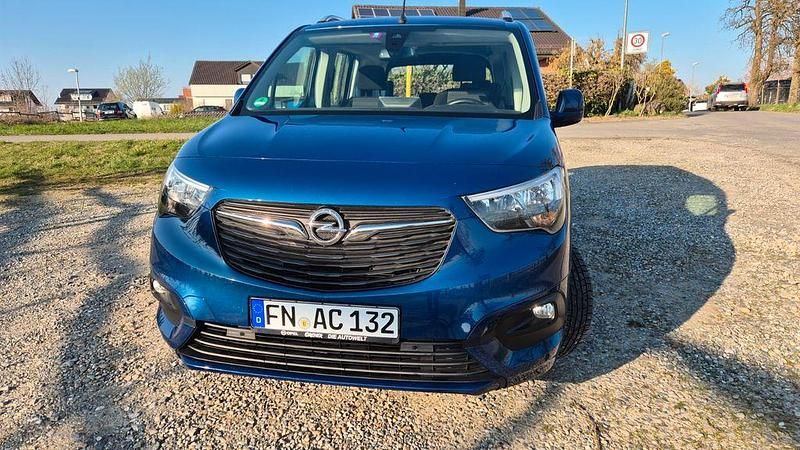 Gebraucht Opel Combo Life Edition 110 PS (80 kW) 2018 Blau Van / Kleinbus