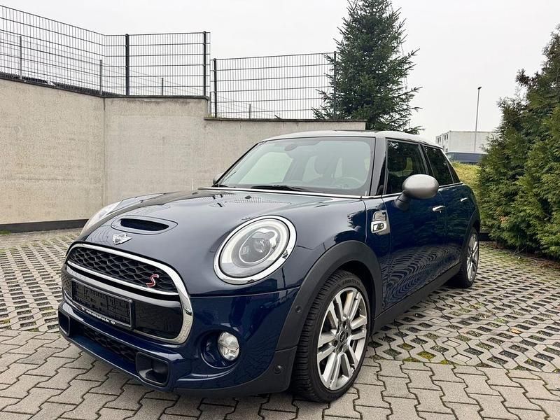 Blau Gebraucht 2016 Mini Cooper SD Seven Kleinwagen | 11.999 € (Fairer Preis) - Bild 1/4