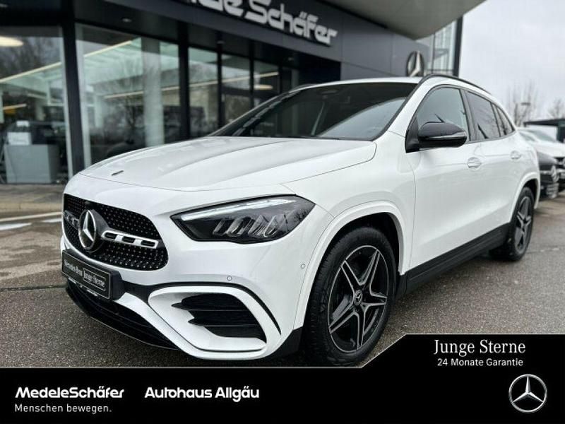 Unilack polarweiß Gebraucht 2025 Mercedes GLA200 AMG SUV | 39.839 € (Fairer Preis) - Bild 1/4