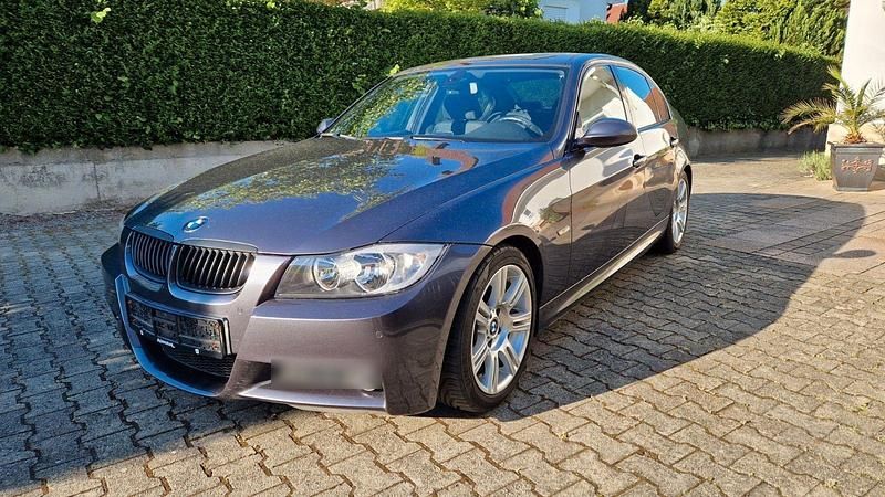 Grau Gebraucht 2008 BMW 318 M Sport Limousine | 4.999 € (Guter Preis) - Bild 1/4