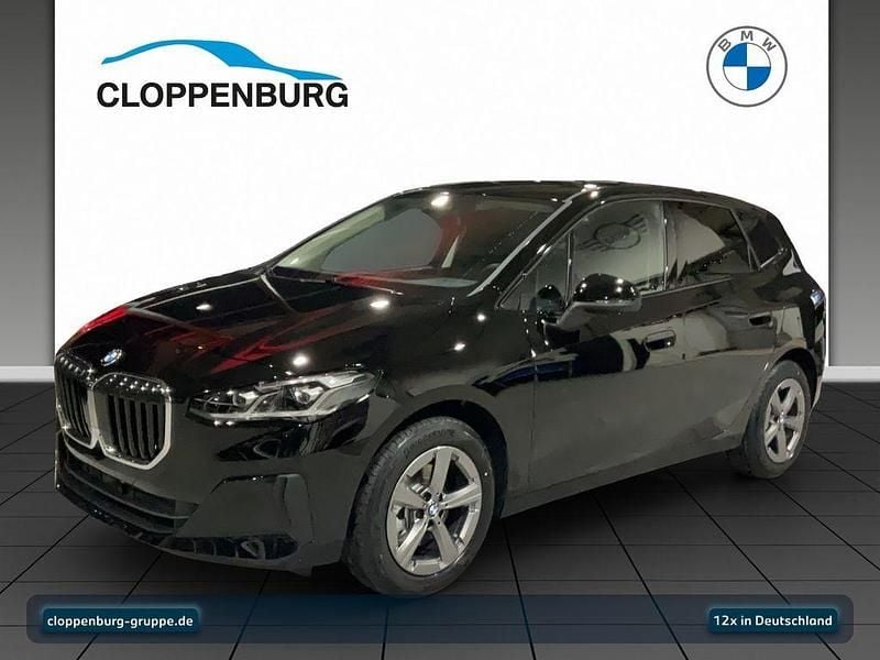 Neu BMW 218 Performance 136 PS (100 kW) 2026 Schwarz Van / Kleinbus