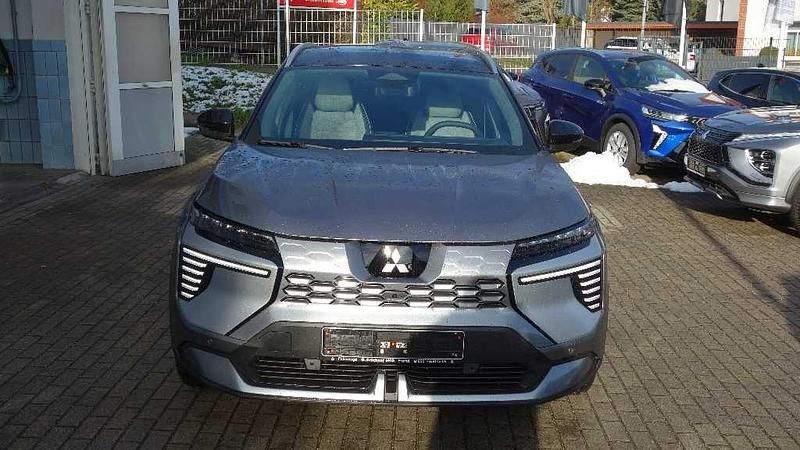 Ny Mitsubishi Eclipse Diamant Edition 160 kW (218 HK) 2026 Grå SUV