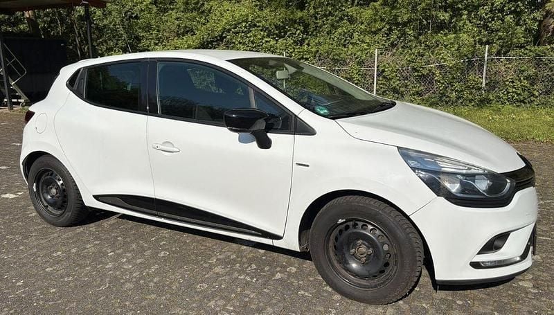 Gebraucht Renault Clio IV LIMITED 90 PS (66 kW) 2017 Weiß Limousine