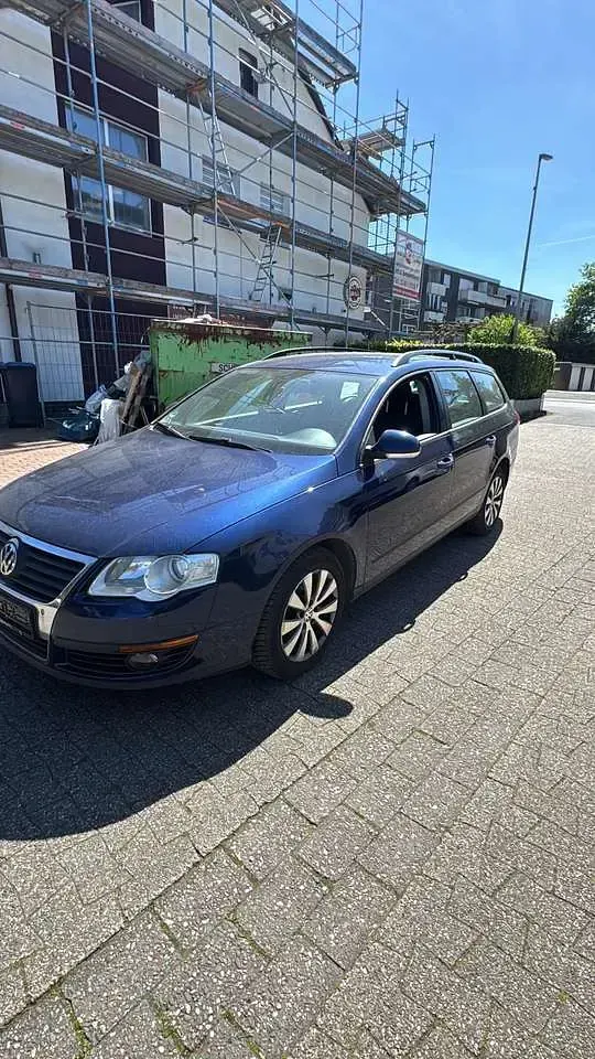 Usata VW Passat Highline 140 CV (102 kW) 2010 Berlina