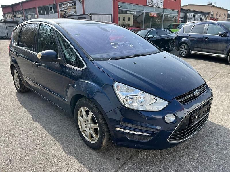 Gebraucht Ford S-MAX Titanium 200 PS (147 kW) 2011 Blau Van / Kleinbus