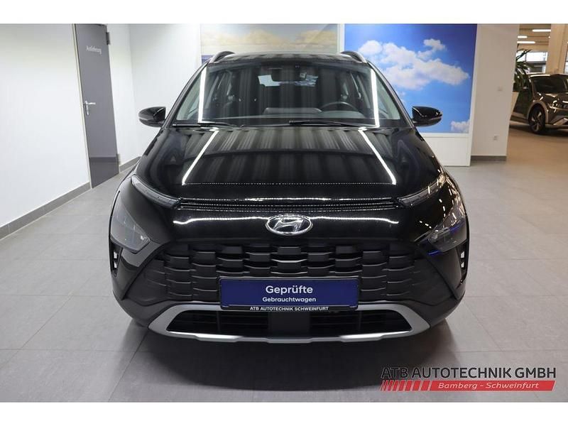 Gebraucht Hyundai Bayon Intro Edition 101 PS (74 kW) 2022 Met (schwarz SUV