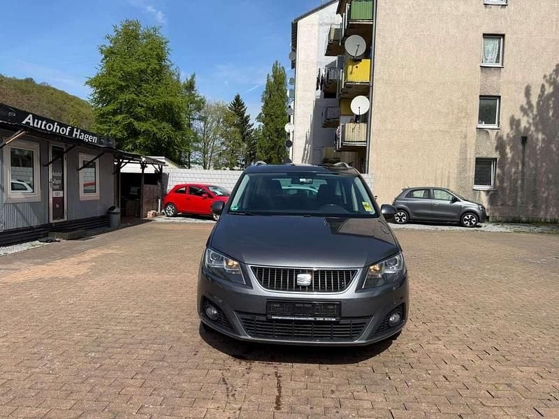 Gebraucht Seat Alhambra Style 140 PS (102 kW) 2011 Grau Van / Kleinbus