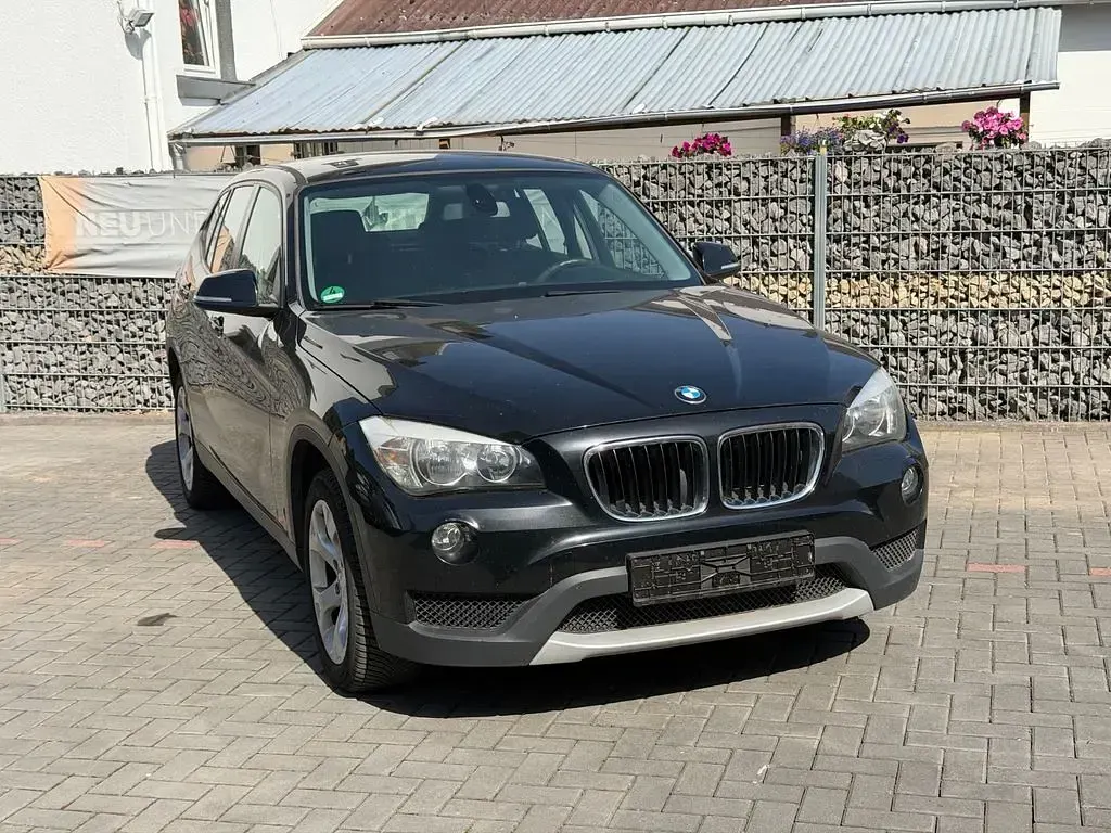 Gebraucht BMW X1 Sport Line 143 PS (105 kW) 2014 Schwarz SUV