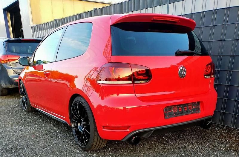 Gebraucht VW Golf VI Edition 211 PS (155 kW) 2009 Rot Kleinwagen