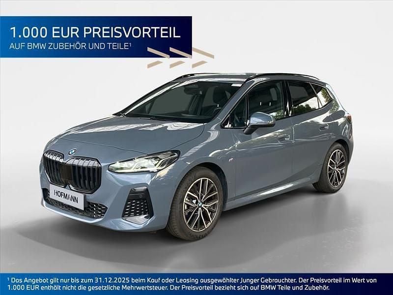 Storm bay metallic Gebraucht 2024 BMW 220 Active Tourer M Sport Van / Kleinbus | 34.843 € (Etwas zu teuer) - Bild 1/2