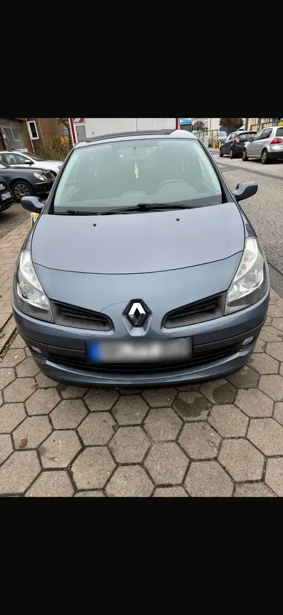 Gebraucht Renault Clio II 88 PS (64 kW) 2007 Blau Kleinwagen