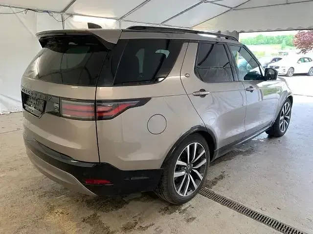 Gebraucht Land Rover Discovery 5 SE Dynamic 300 PS (220 kW) 2022 Gold SUV