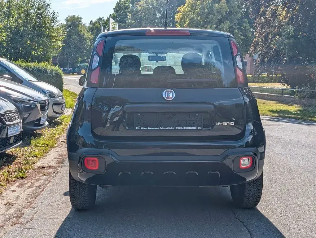 Gebraucht Fiat Panda 69 PS (50 kW) 2023 Schwarz Kleinwagen