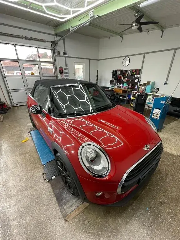 Gebraucht Mini Cooper Cabriolet 136 PS (100 kW) 2016 Rot Cabrio