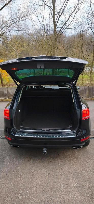 Gebraucht VW Touareg 340 PS (250 kW) 2011 Schwarz SUV