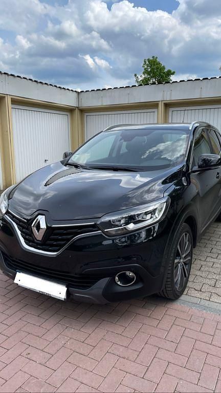 Schwarz Gebraucht 2016 Renault Kadjar Bose Edition SUV | 13.000 € (Fairer Preis) - Bild 1/4