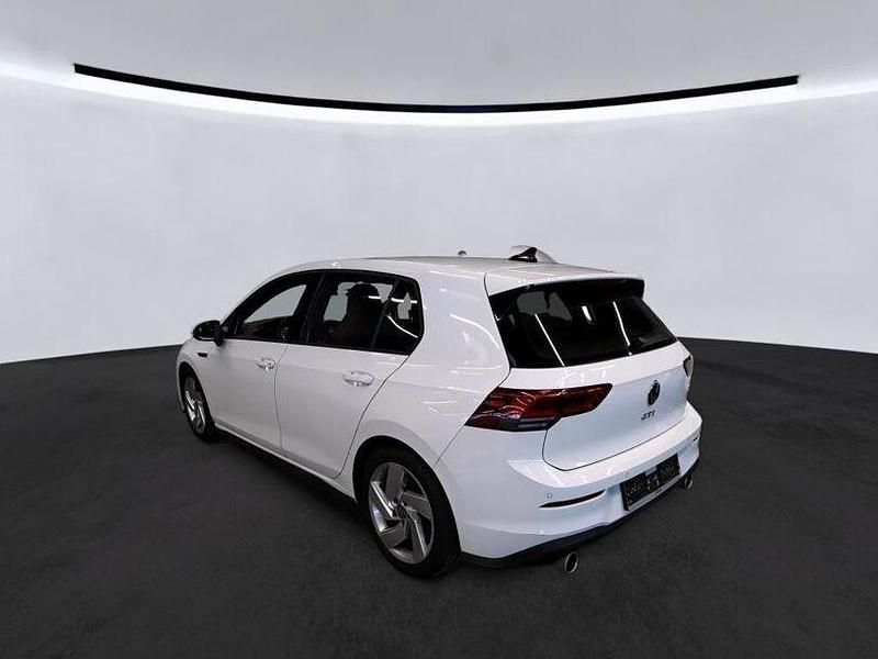 Gebraucht VW Golf VIII GTI 245 PS (180 kW) 2022 Weiß Limousine