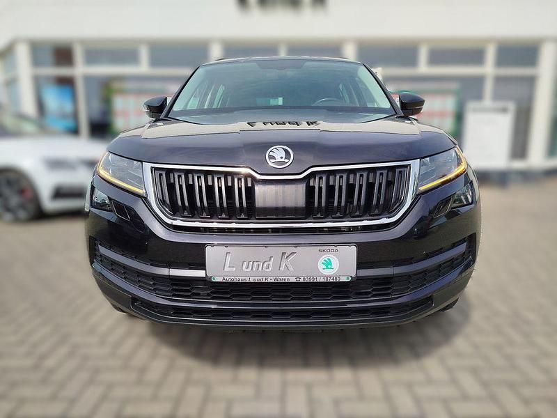 Schwarz Gebraucht 2019 Skoda Kodiaq Ambition SUV | 24.590 € (Fairer Preis) - Bild 1/4