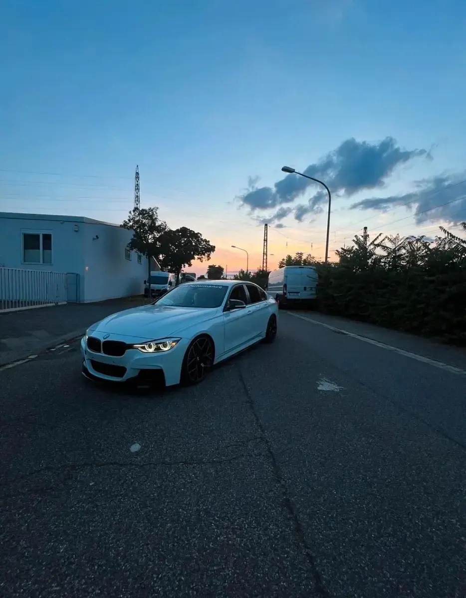 Gebraucht BMW 340 M Performance 326 PS (239 kW) 2016 Weiß Limousine