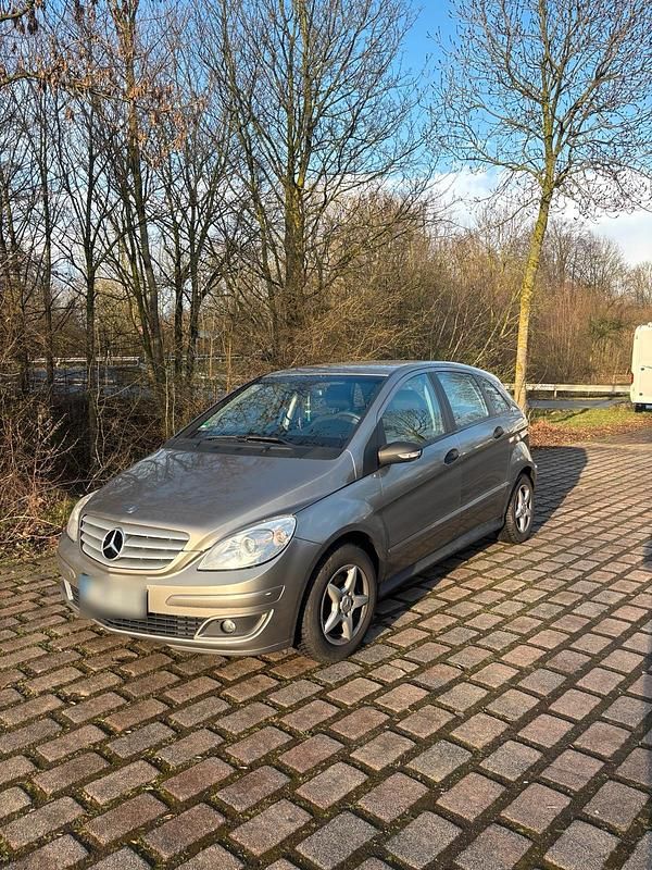 Gebraucht Mercedes B170 116 PS (85 kW) 2008 Grau Van / Kleinbus
