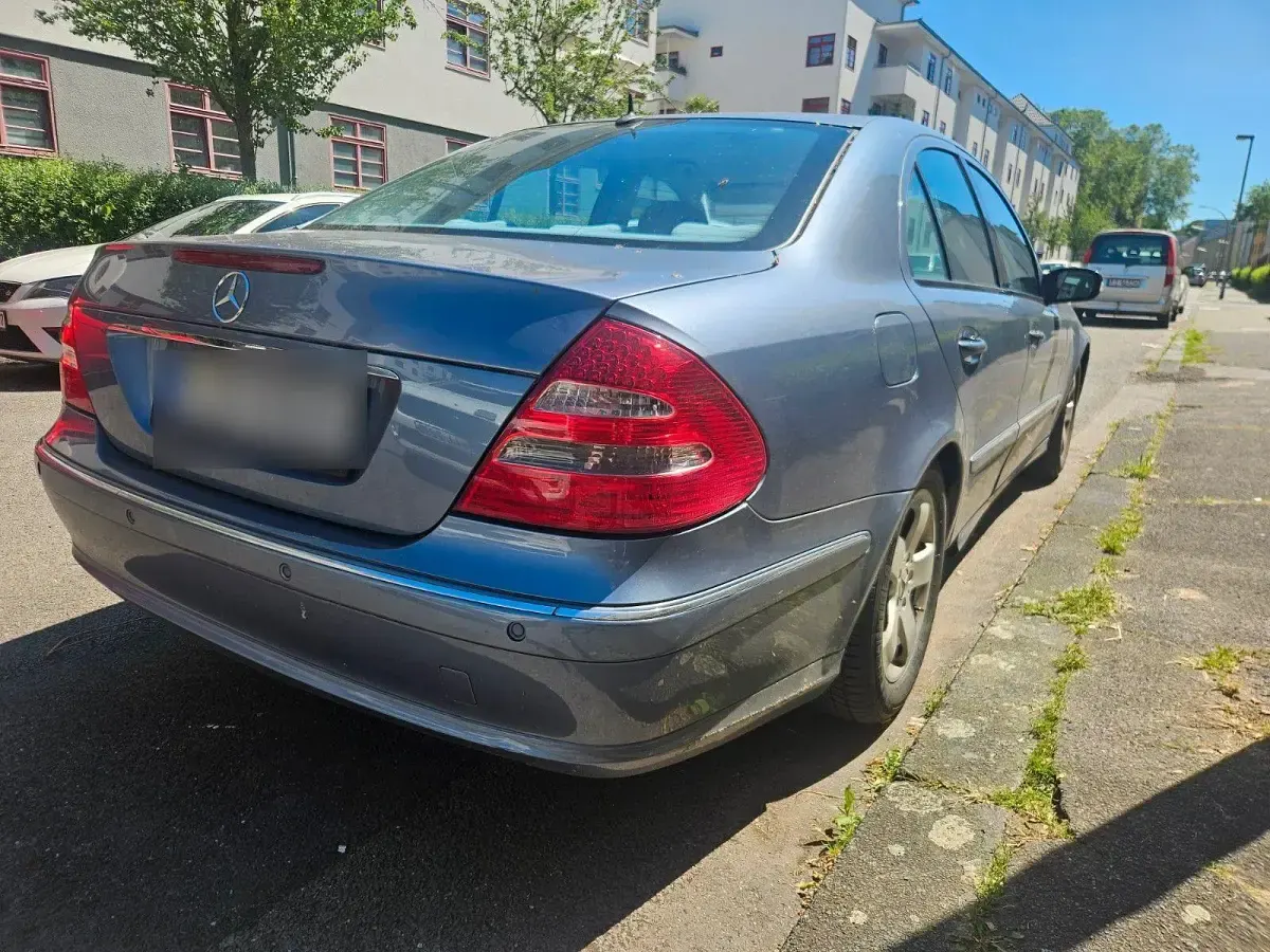 Gebraucht Mercedes E280 Avantgarde 231 PS (169 kW) 2005 Limousine