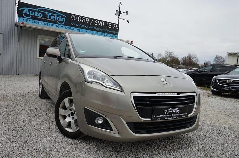 Gebraucht Peugeot 5008 Active 120 PS (88 kW) 2016 Vapor grey Van / Kleinbus