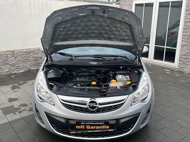 Gebraucht Opel Corsa 69 PS (50 kW) 2012 Silber Kleinwagen