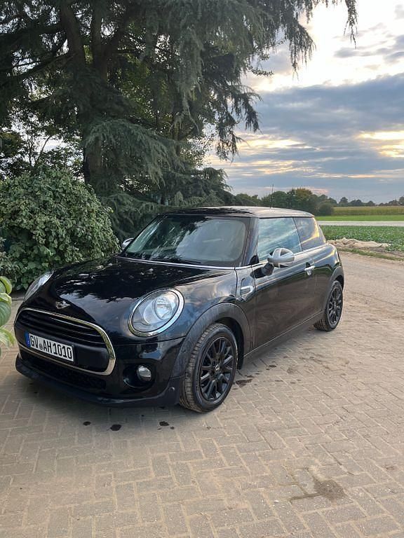 Schwarz Gebraucht 2015 Mini Metropolitan Kleinwagen | 8.200 € - Bild 1/4