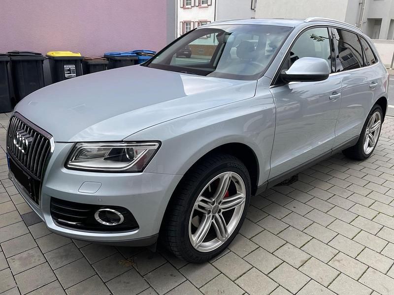 Gebraucht Audi Q5 S-Line 177 PS (130 kW) 2014 Silber SUV