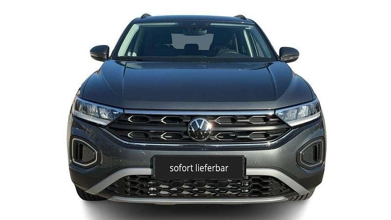 Grau / indiumgrey Neu 2025 VW T-Roc Life SUV | 29.970 € - Bild 1/4