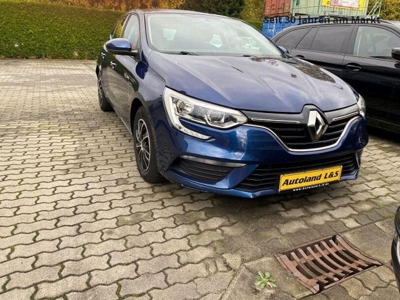 Gebraucht Renault Mégane IV Life 140 PS (102 kW) 2019 Blau Limousine