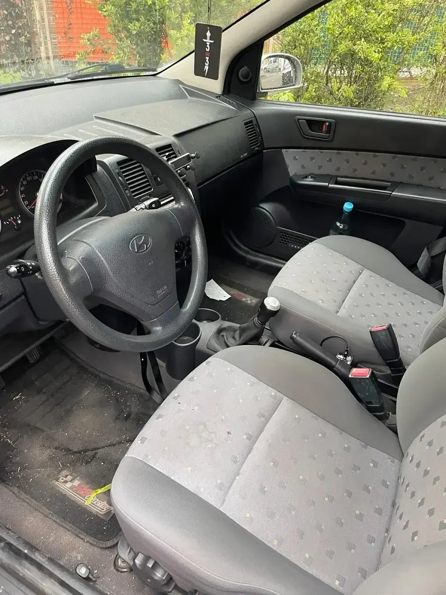 Gebraucht Hyundai Getz 60 PS (44 kW) 2005 Silber Kleinwagen
