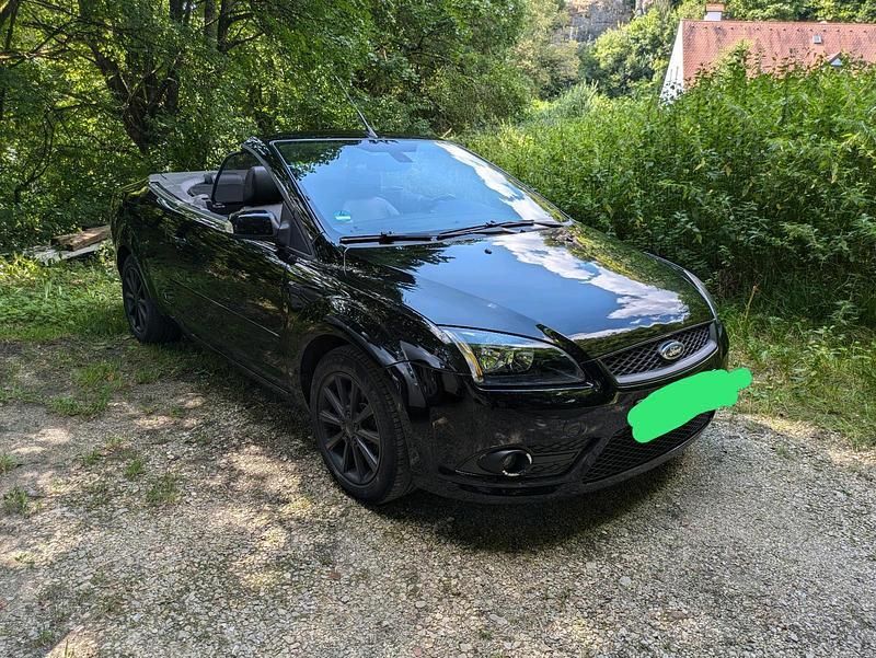 Schwarz Gebraucht 2008 Ford Focus Cabriolet Cabrio | 3.000 € (Superpreis) - Bild 1/2