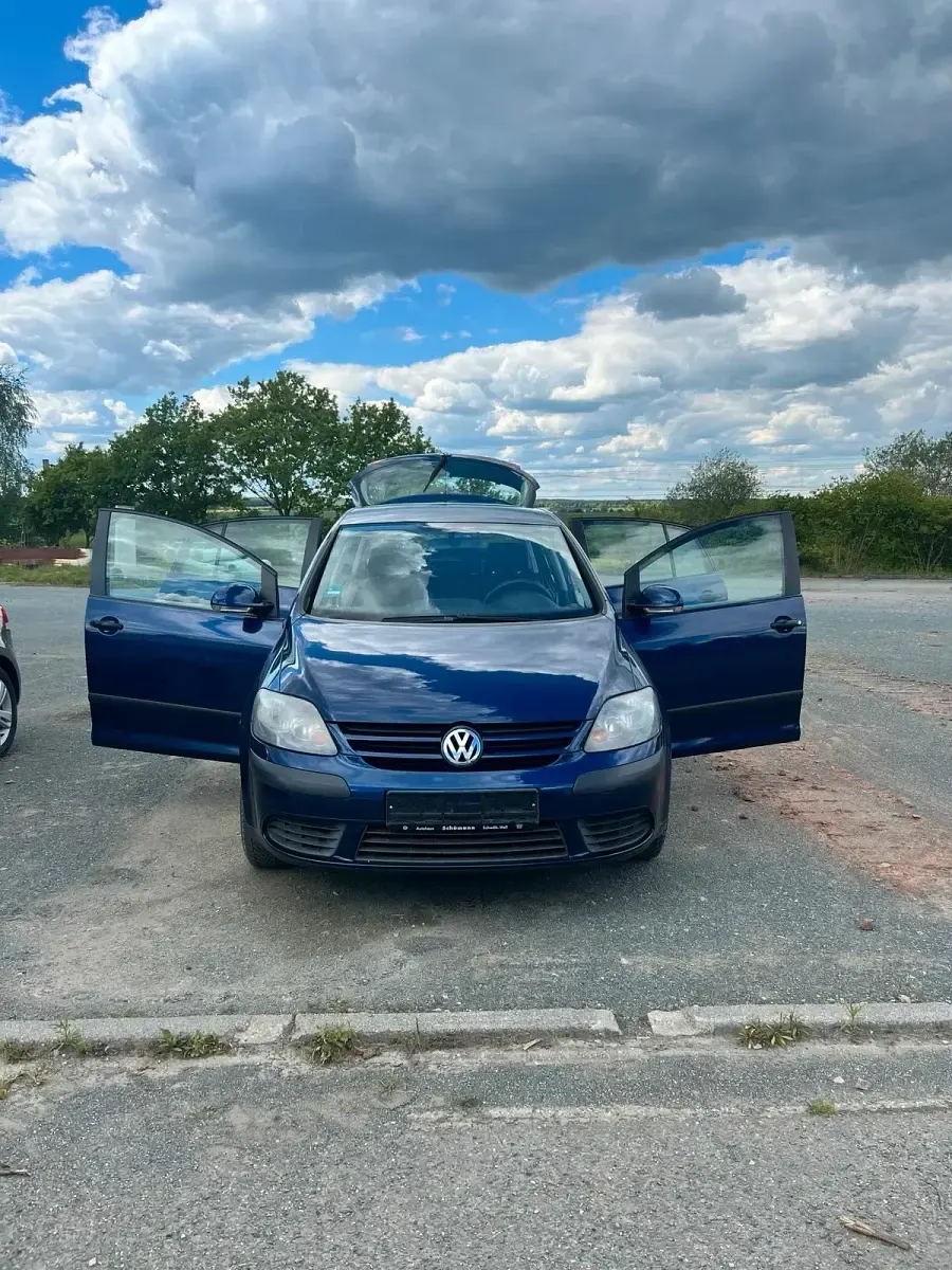 Gebraucht VW Golf IV 75 PS (55 kW) 2005 Blau Limousine