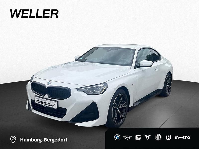 Alpinweiss iii (weiß) Gebraucht 2024 BMW 220 Comfort Edition Coupé | 37.750 € (Superpreis) - Bild 1/4