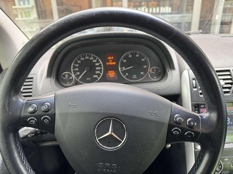 Gebraucht 2005 Mercedes A170 Avantgarde Limousine | 2.700 € (Fairer Preis) - Bild 1/4