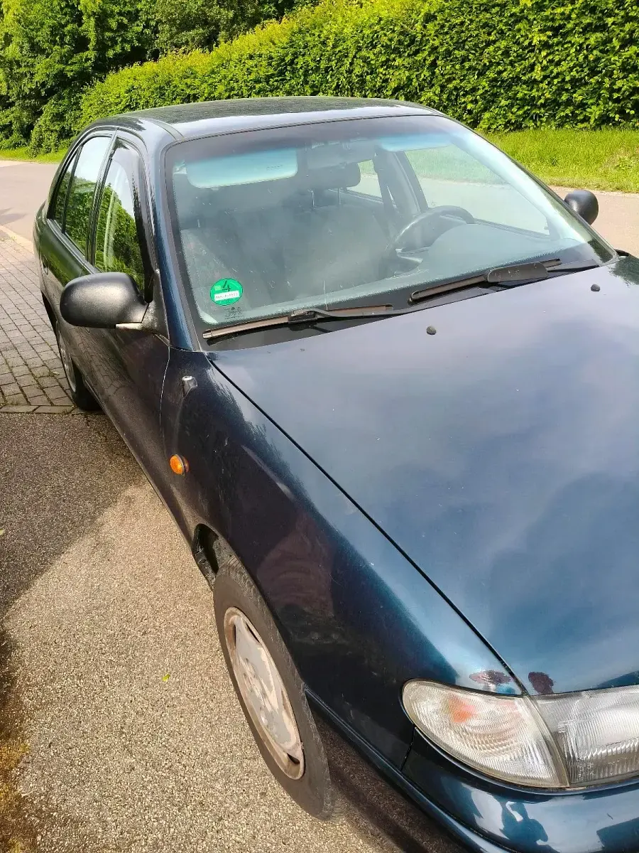 Gebraucht Hyundai Accent 86 PS (63 kW) 1997 Limousine
