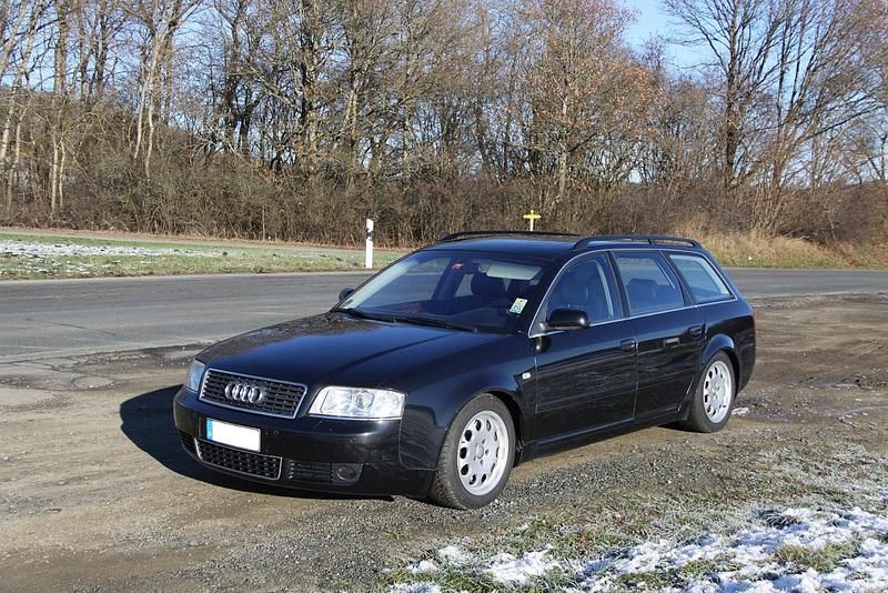 Schwarz Gebraucht 2002 Audi A6 Kombi | 1.999 € (Superpreis) - Bild 1/4